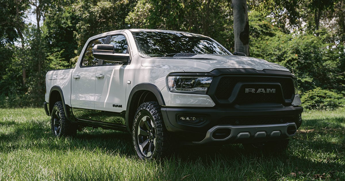 2019 dodge best sale ram rebel white